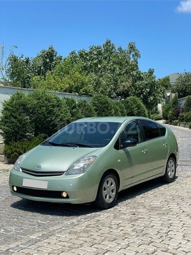 Toyota Prius-3