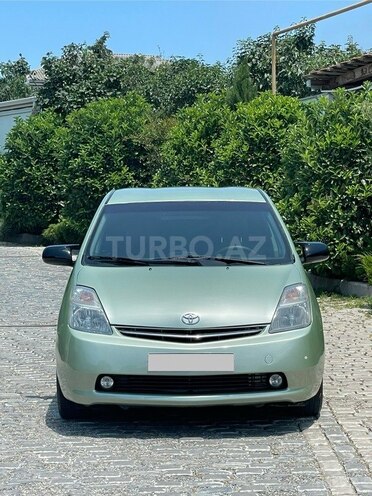 Toyota Prius-1