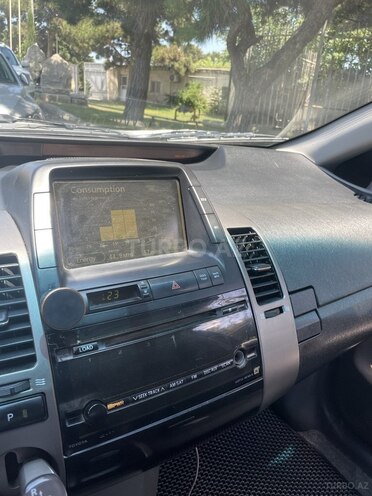 Toyota Prius-15