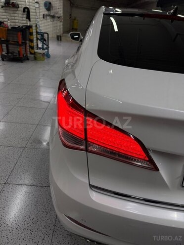 Hyundai i40-17
