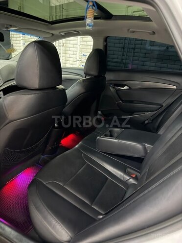 Hyundai i40-15