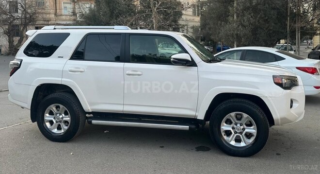 Toyota 4Runner-6