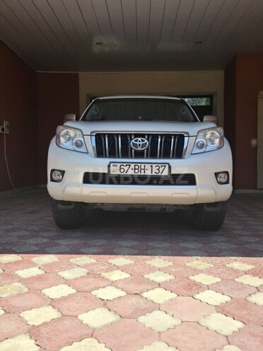 Toyota Land Cruiser Prado-1