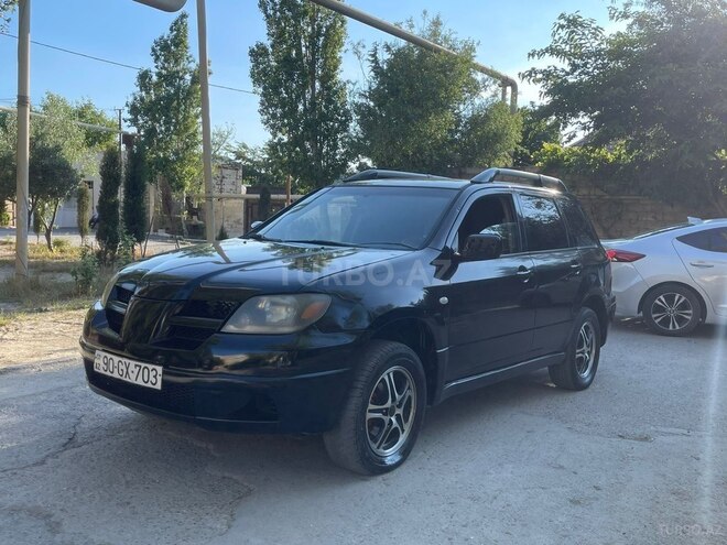 Mitsubishi Outlander-9