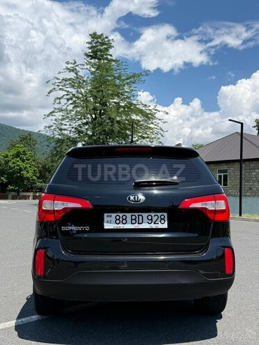 Kia Sorento-2