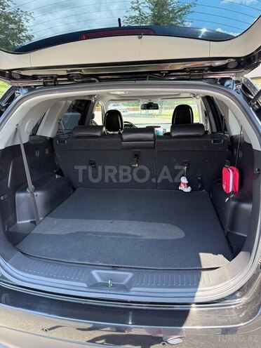 Kia Sorento-9