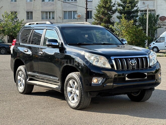 Toyota Land Cruiser Prado-4