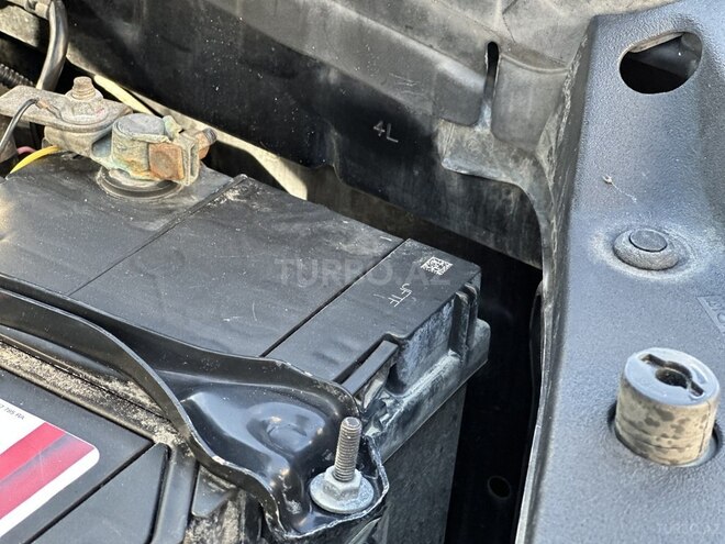 Toyota Land Cruiser Prado-13