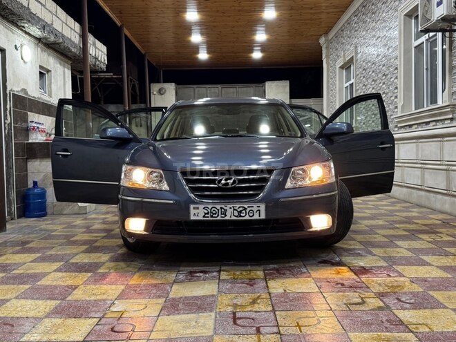 Hyundai Sonata-1