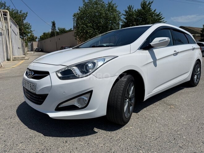 Hyundai i40-8