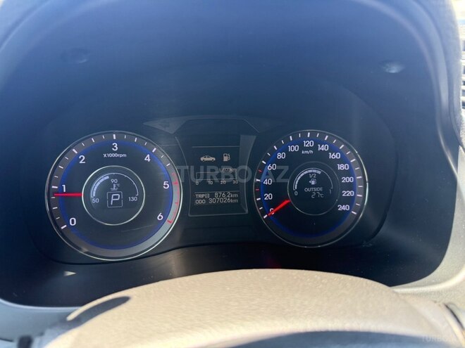 Hyundai i40-18