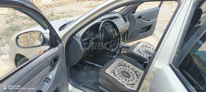 Daewoo Lanos-11