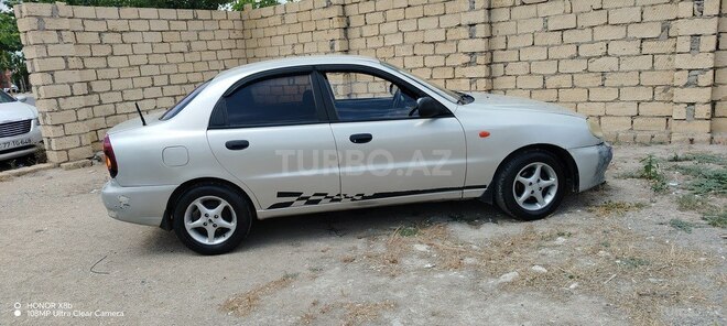 Daewoo Lanos-13
