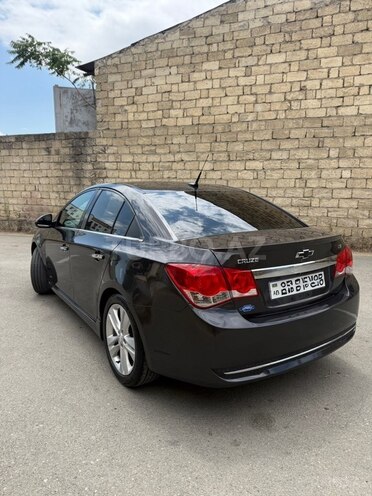 Chevrolet Cruze-2