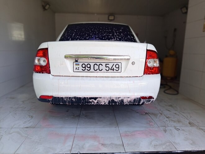 LADA (VAZ) Priora-9