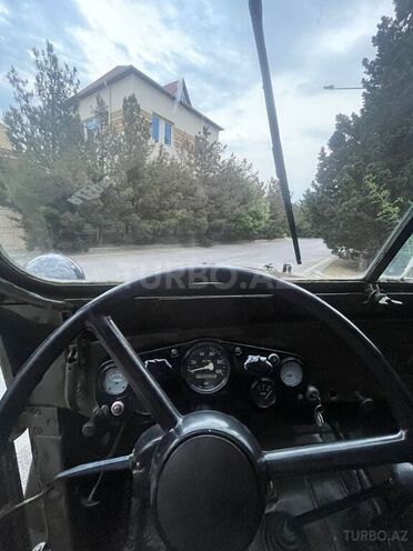 GAZ 69-6
