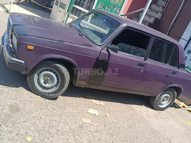 LADA (VAZ) 2107-15
