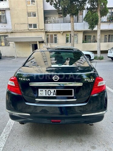 Nissan Teana-6