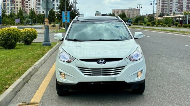 Hyundai ix35 2011, 93,000 km - 2.0 l - Bakı