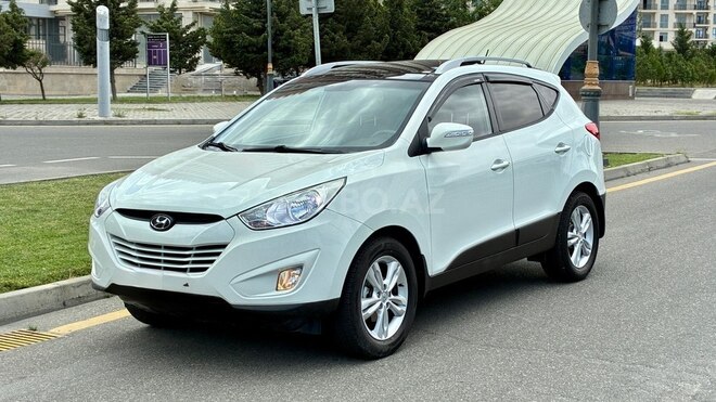 Hyundai ix35 2011, 93,000 km - 2.0 l - Bakı