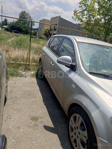 Kia Ceed-7