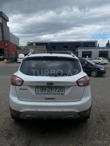 Ford Kuga-7