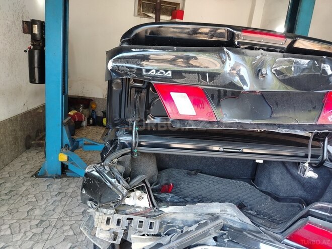 LADA (VAZ) 2115-4