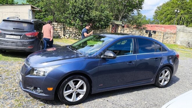 Chevrolet Cruze-4