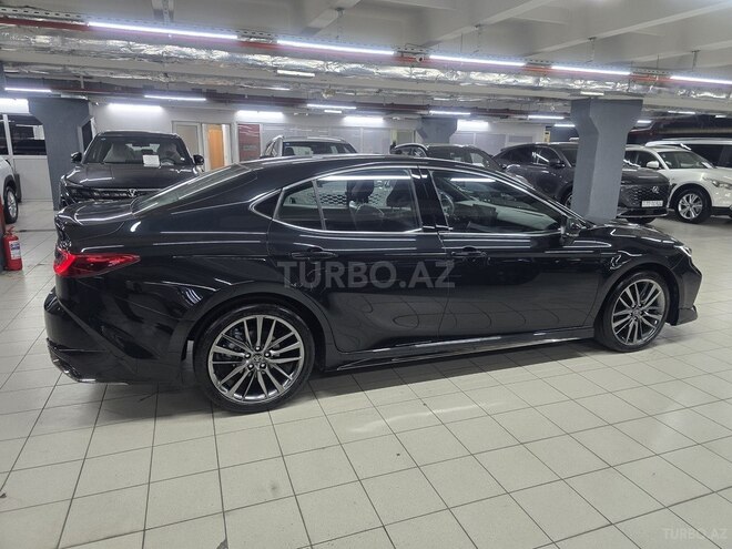 Toyota Camry-8