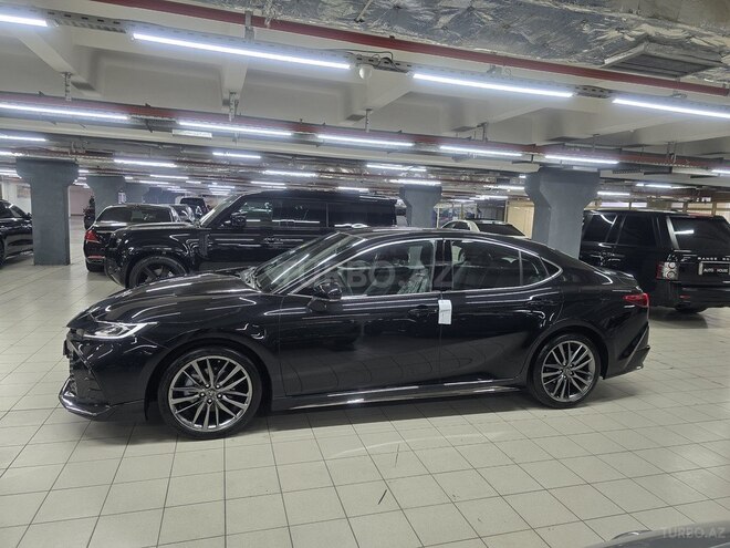 Toyota Camry-4