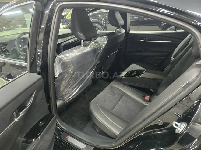 Toyota Camry-10