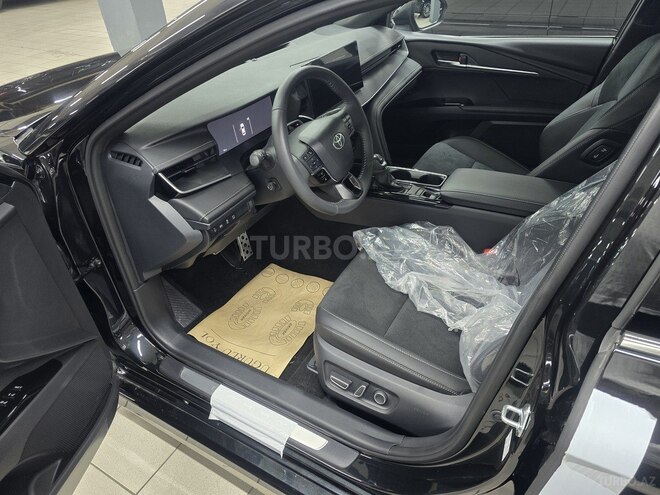 Toyota Camry-9