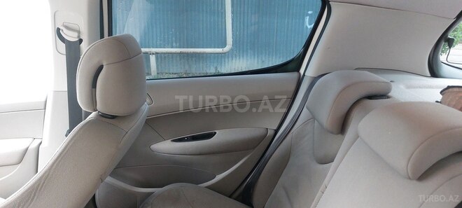 Peugeot 308-12