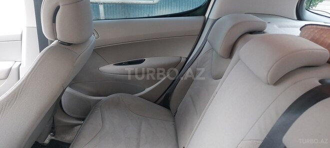 Peugeot 308-13