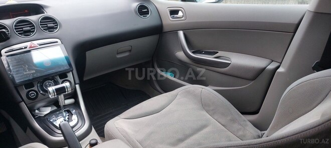 Peugeot 308-11