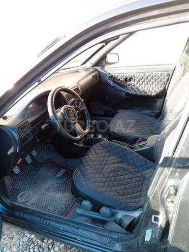 Nissan Sunny-4