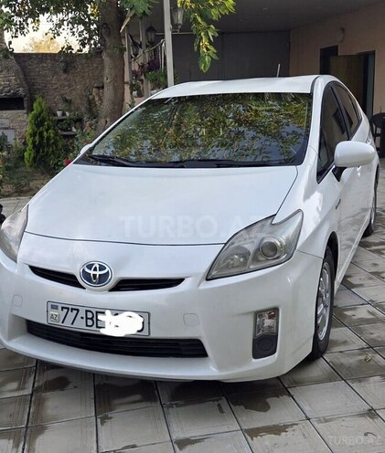 Toyota Prius-1
