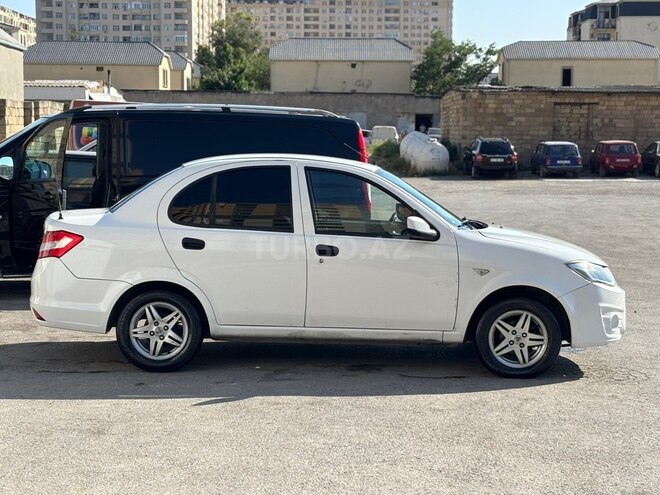 Saipa Saina-3