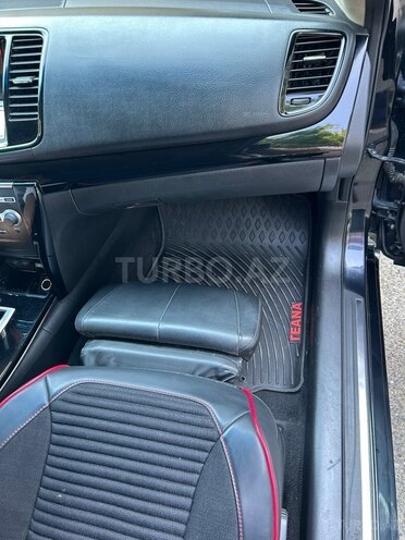 Nissan Teana-19