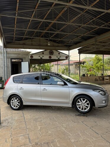 Hyundai i30-4