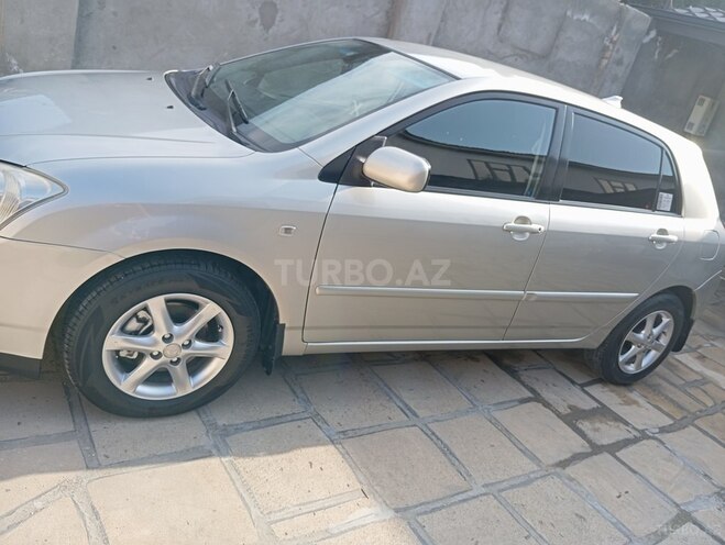 Toyota Corolla-11