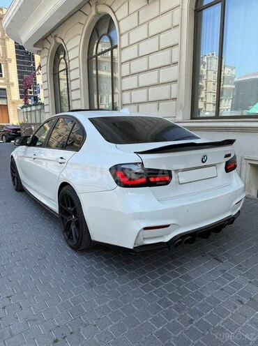 BMW 320-6