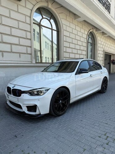 BMW 320-4
