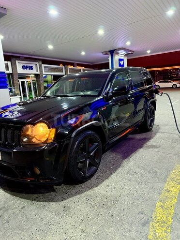 Jeep Grand Cherokee-3