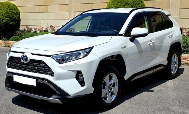 Toyota RAV4-21