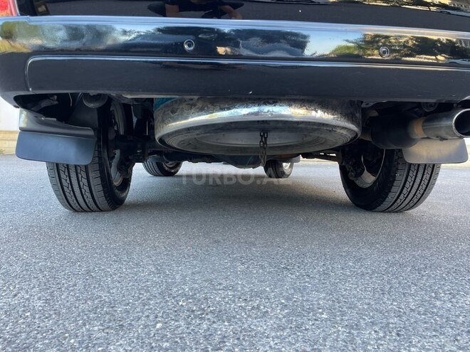 Toyota Land Cruiser Prado-8