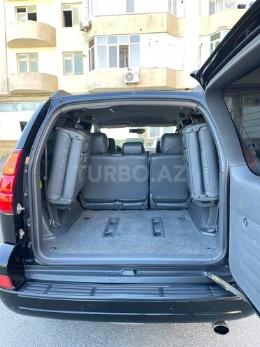 Toyota Land Cruiser Prado-21