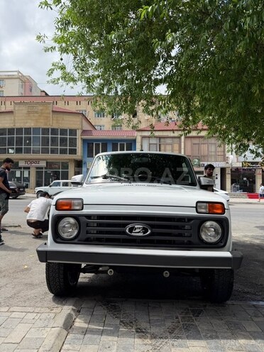 LADA (VAZ) Niva-2