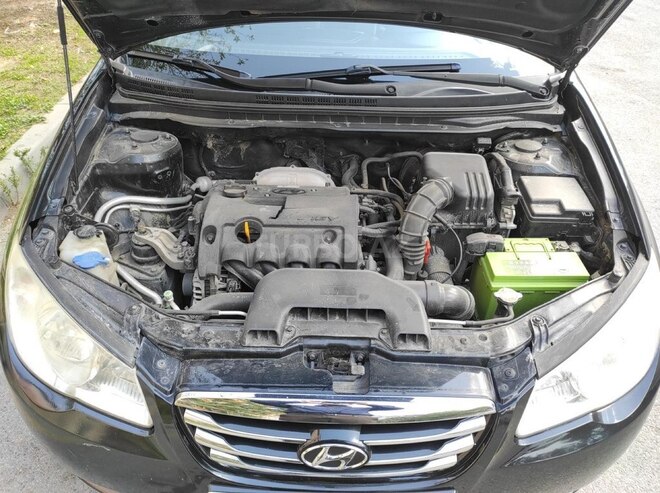 Hyundai Elantra-7