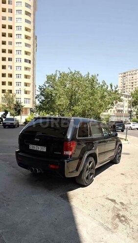Jeep Grand Cherokee-15